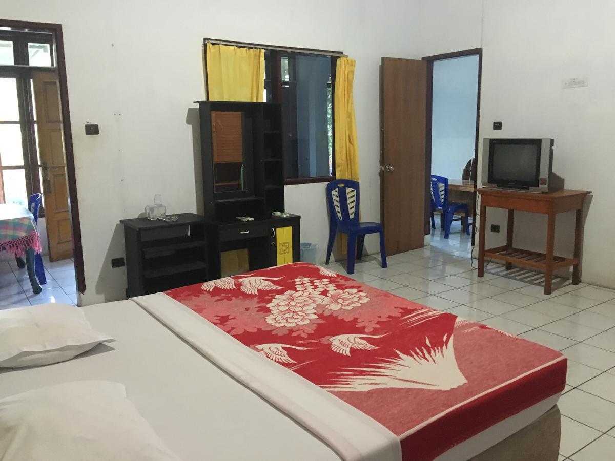 Tamasya Garden Hotel Kotamobagu Buitenkant foto
