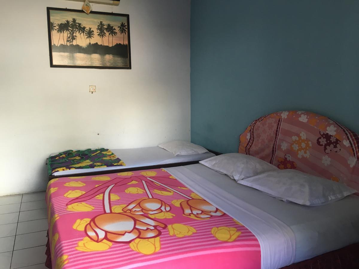 Tamasya Garden Hotel Kotamobagu Buitenkant foto