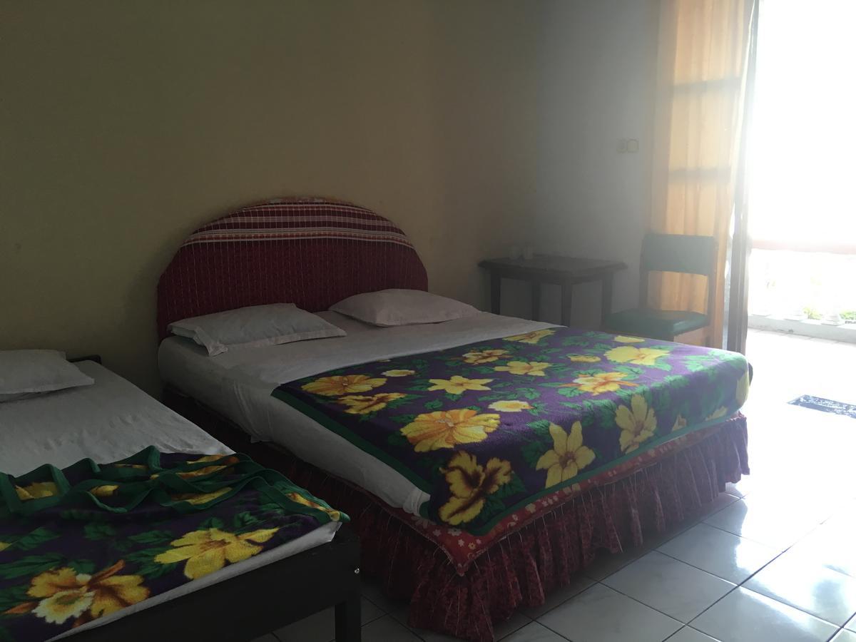 Tamasya Garden Hotel Kotamobagu Buitenkant foto