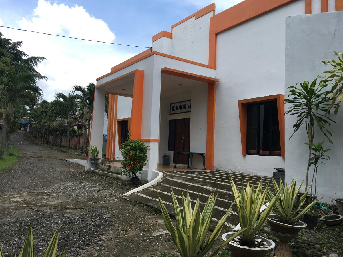 Tamasya Garden Hotel Kotamobagu Buitenkant foto