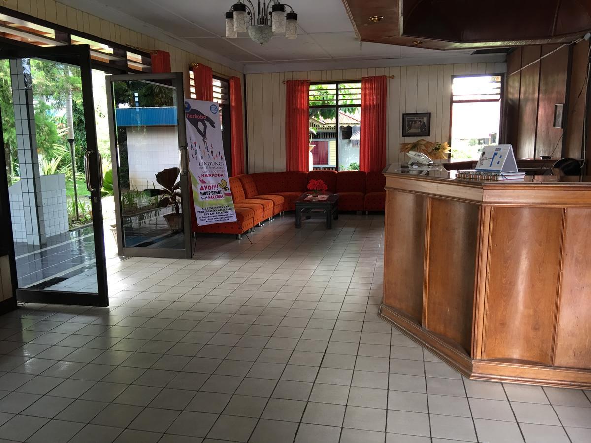 Tamasya Garden Hotel Kotamobagu Buitenkant foto